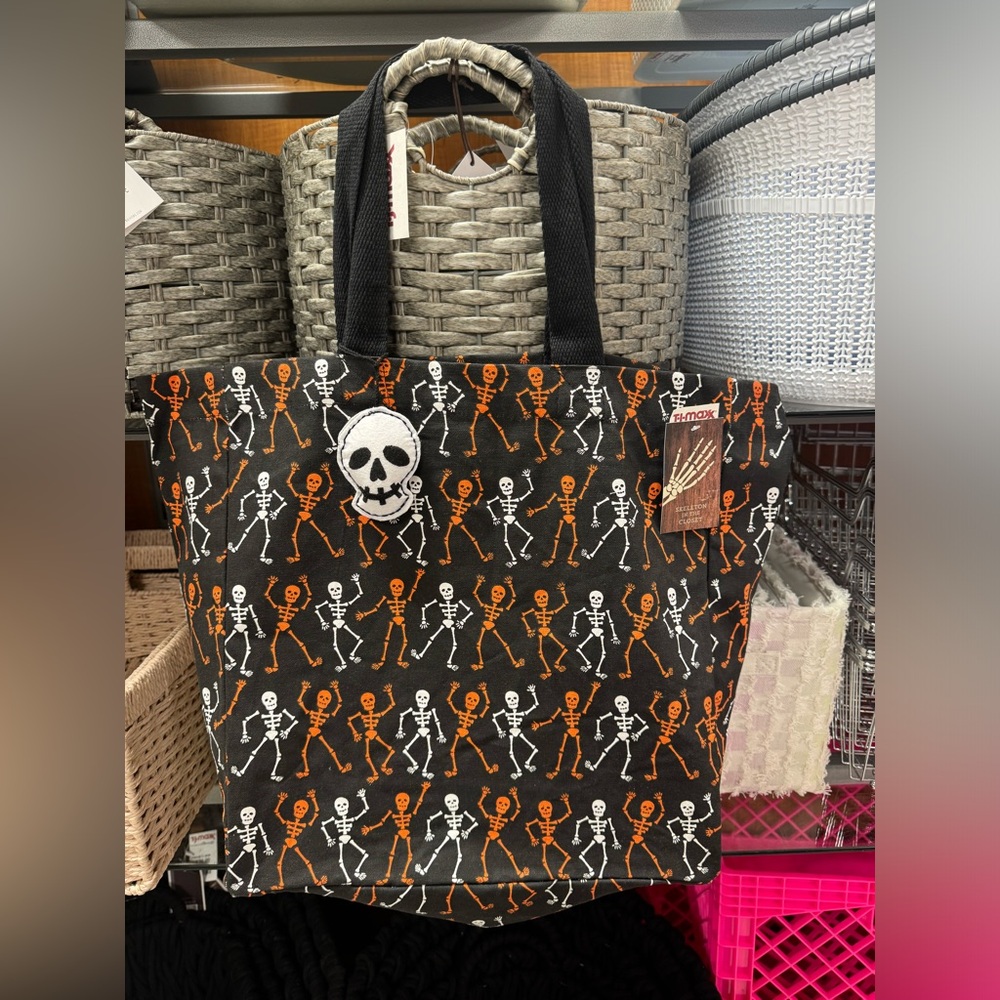 Halloween  all over  skeleton Tote Bag